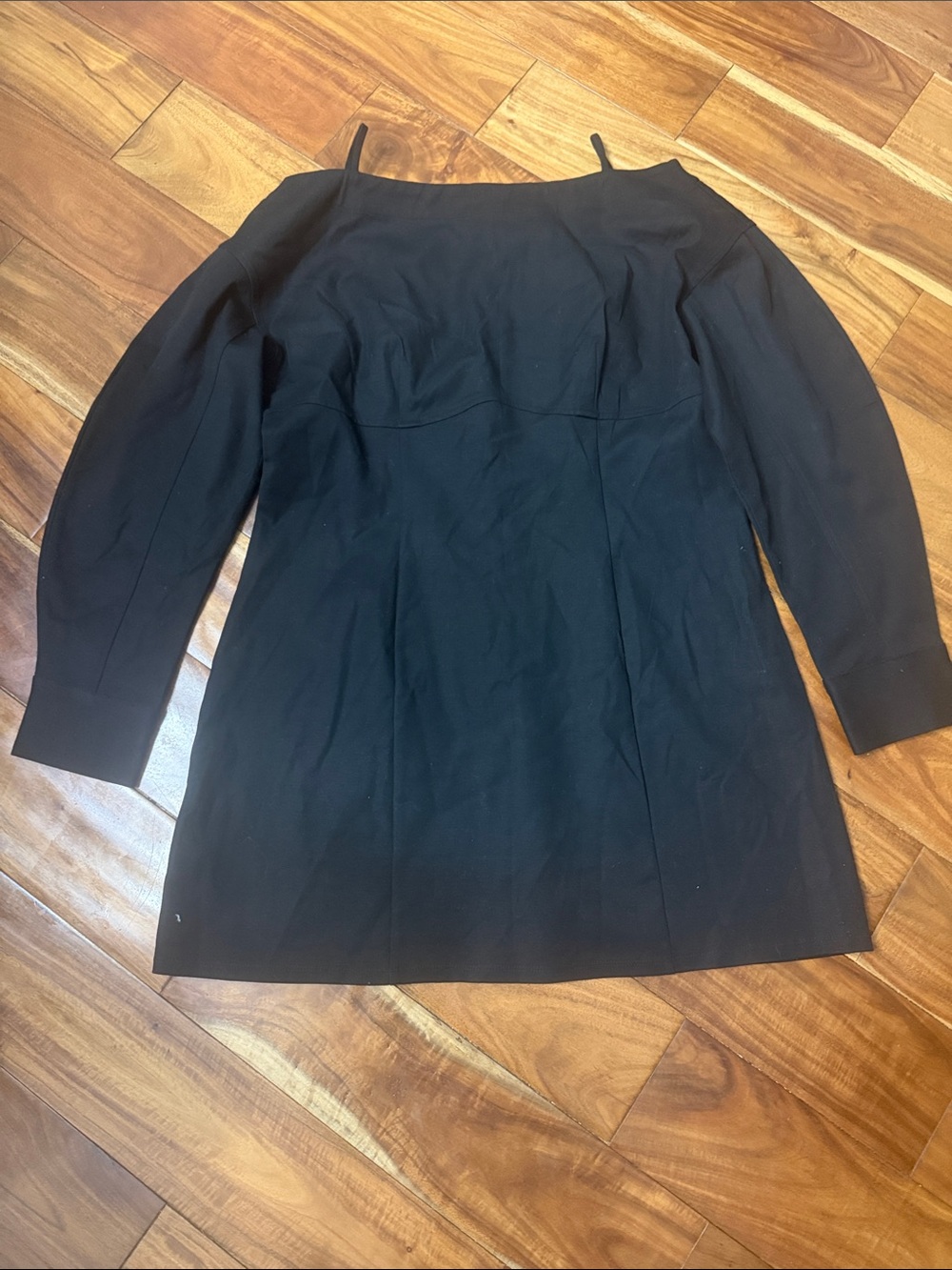 Elegant Black Off-Shoulder Long Sleeve Dress